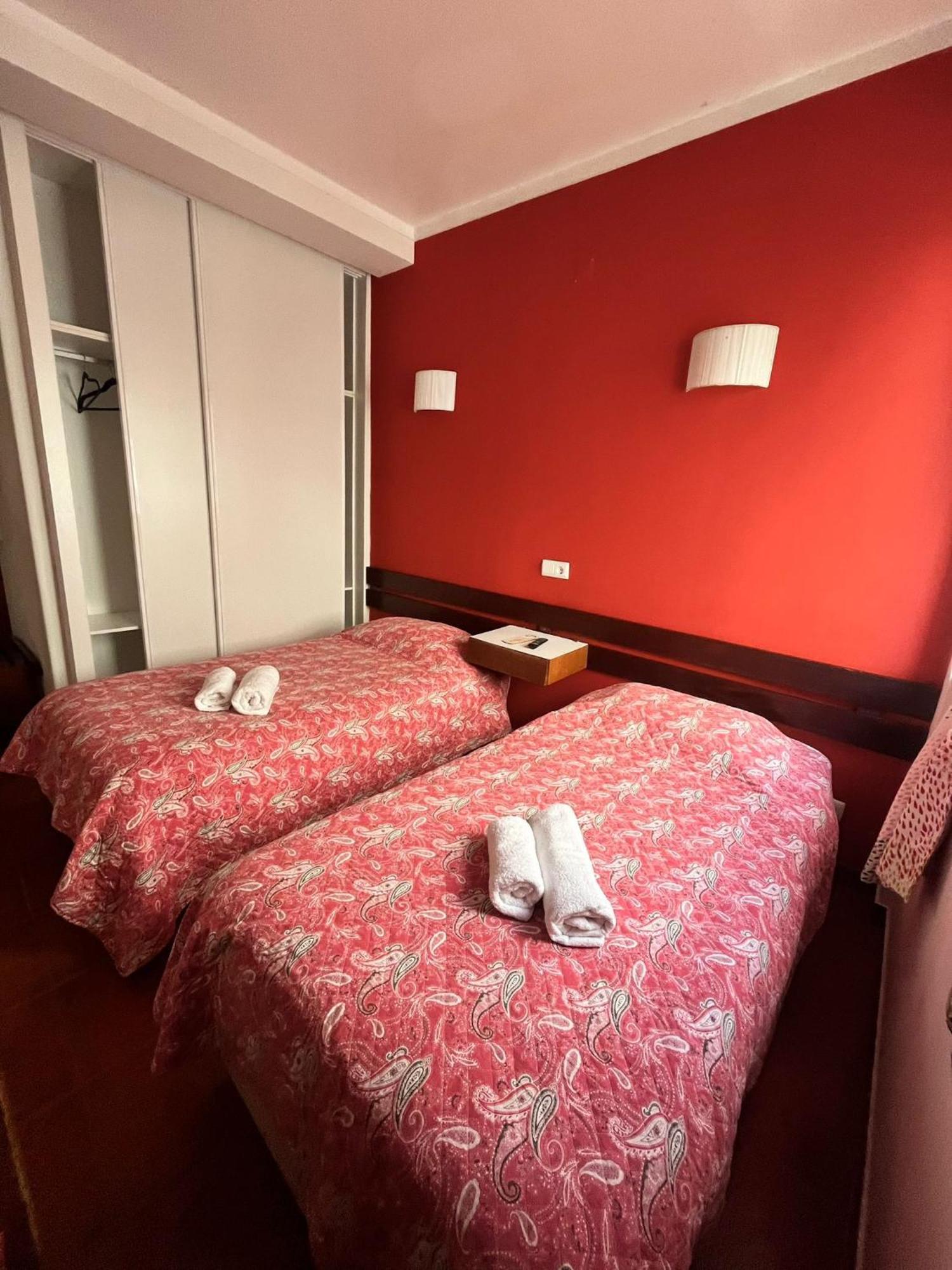 Residencia Aviz Hotell Peniche Rum bild